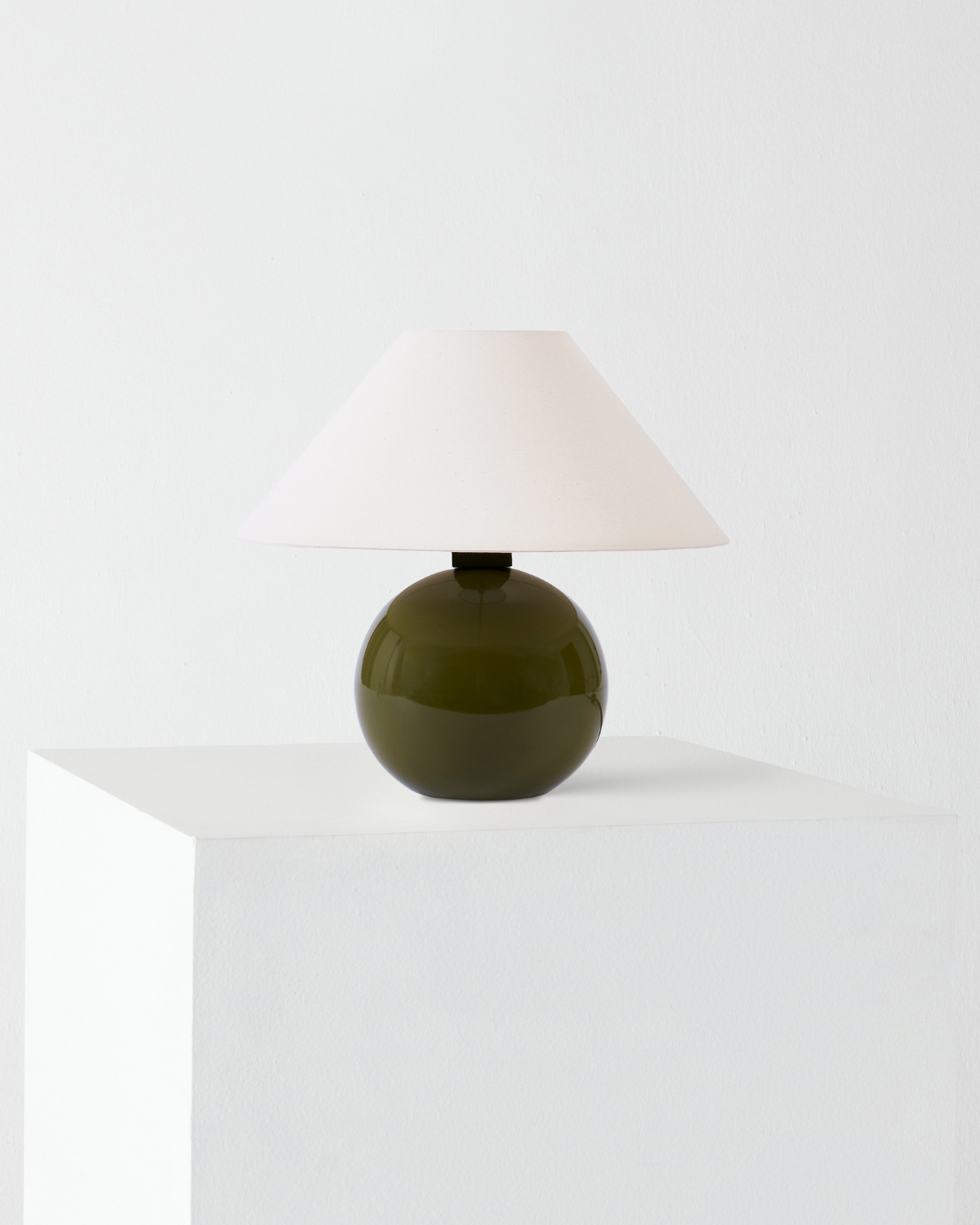 Fiona Table Lamp - product view 1