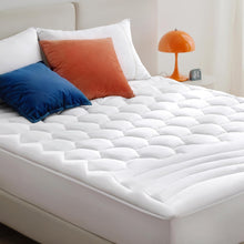 Three-Zone Quilted Mattress Pad - product view 7