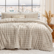 Cloudbubble Comforter Set - product view 2