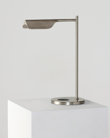 Leaf Table Lamp - product view 8