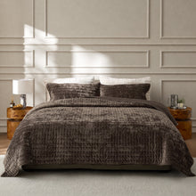 Luxury Velvet Quilt Set