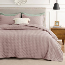 Clover Ultrasonic Quilt Set - product view 2