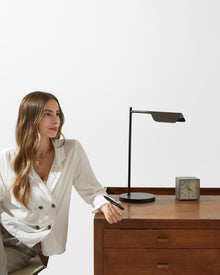 Leaf Table Lamp - product view 5
